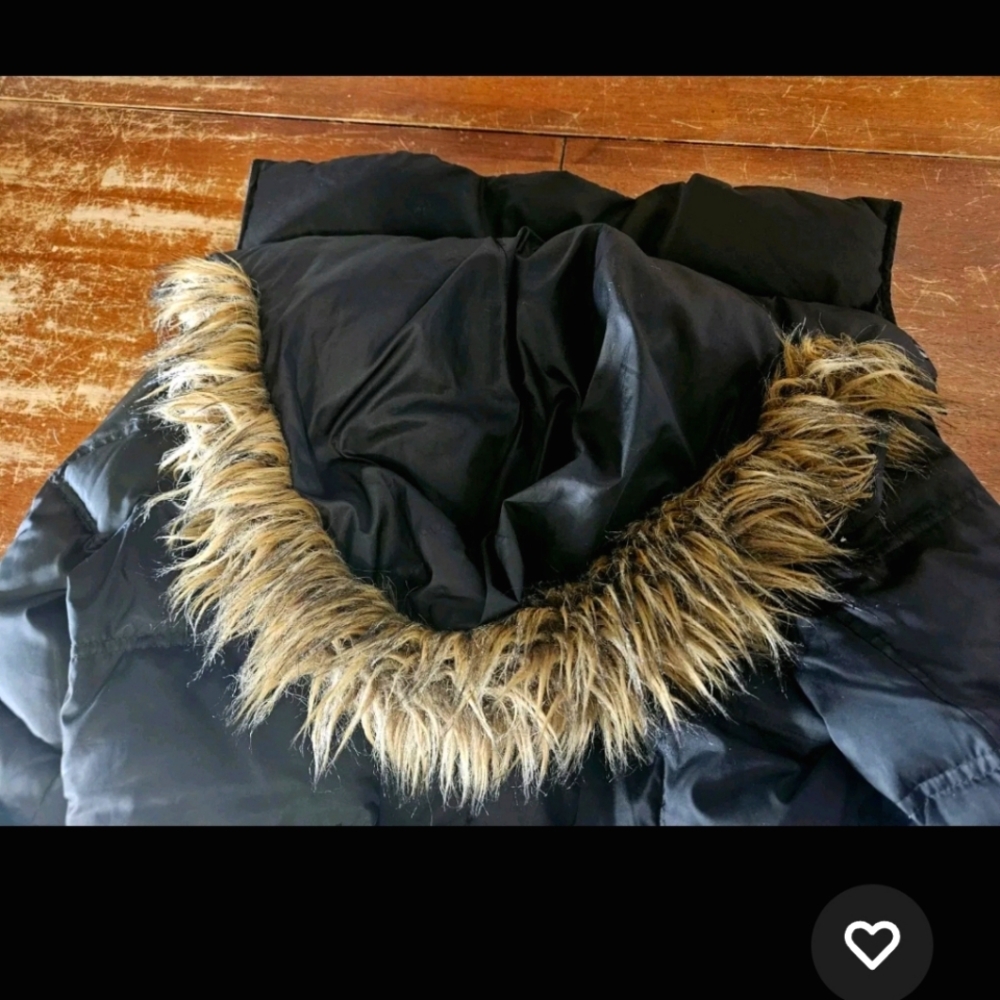 G-III Apparel Kenneth Cole REACTION Jacket.  Female L. Removable Hood. Used.